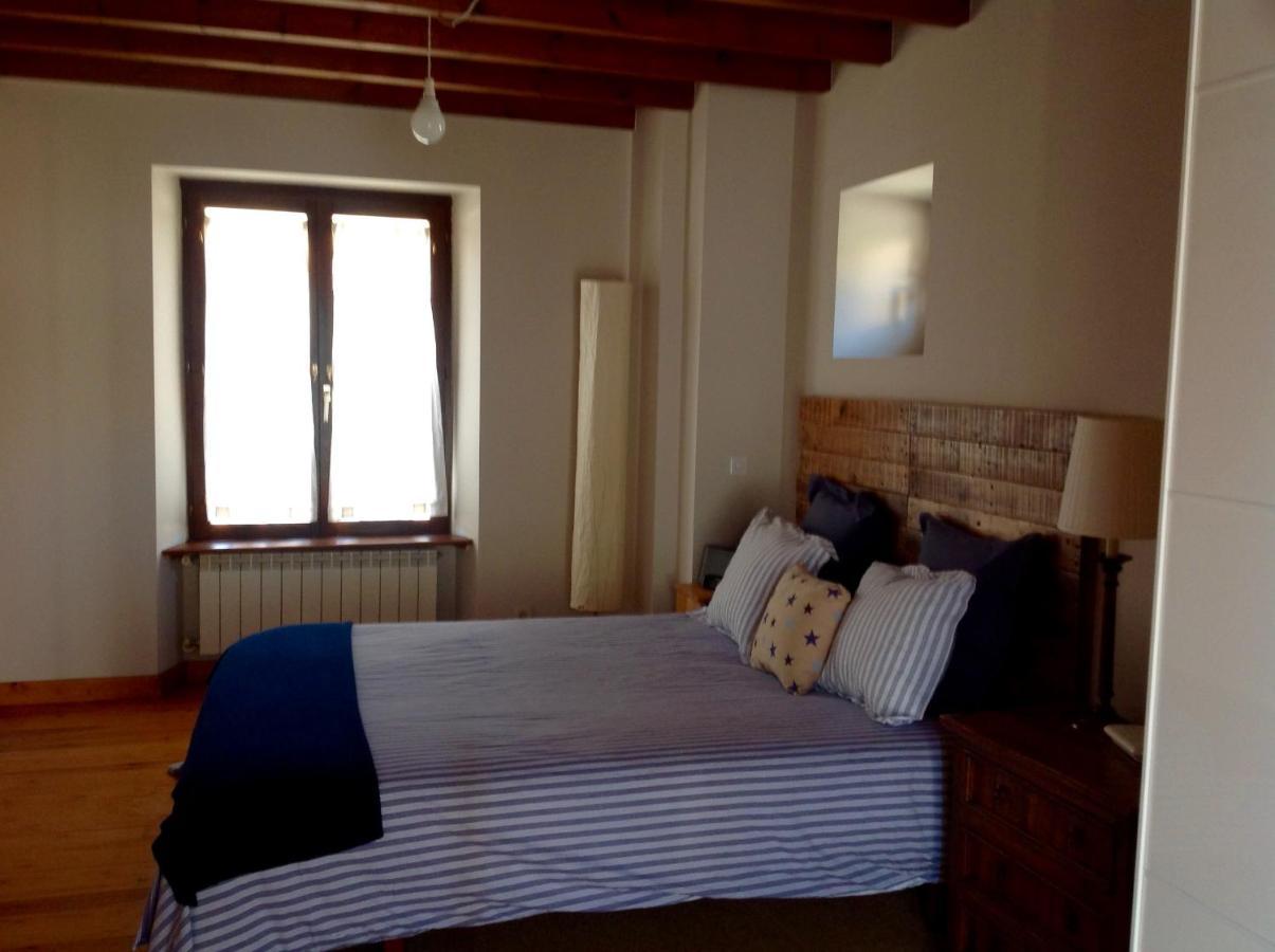 Appartamento Casa De La Tila Arenas De Cabrales Esterno foto